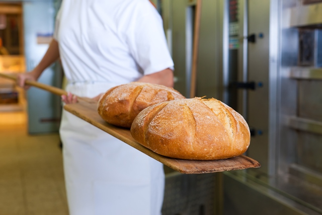 Clean Food Group and Roberts Bakery partner to pioneer bread waste reduction in baking industry