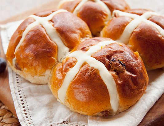 Growth slows as supermarkets await Easter sales boost